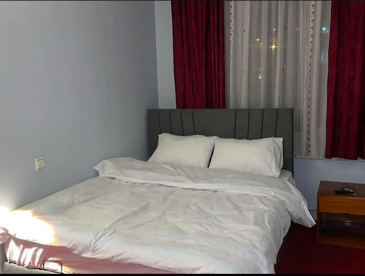Oez Altinbasak Otel Анкара Экстерьер фото