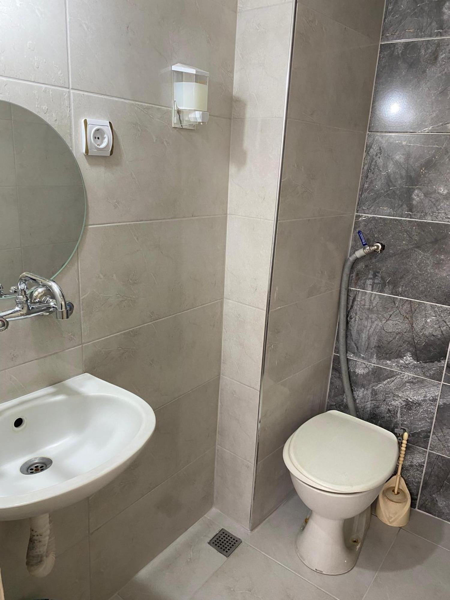 Oez Altinbasak Otel Анкара Экстерьер фото
